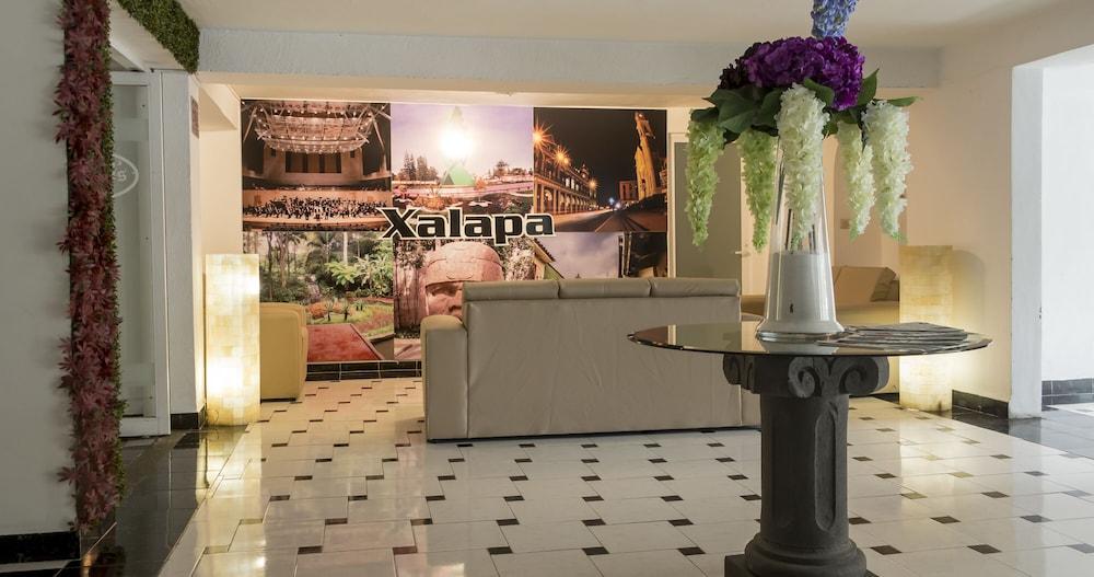 Hotel Atenas Xalapa Bagian luar foto