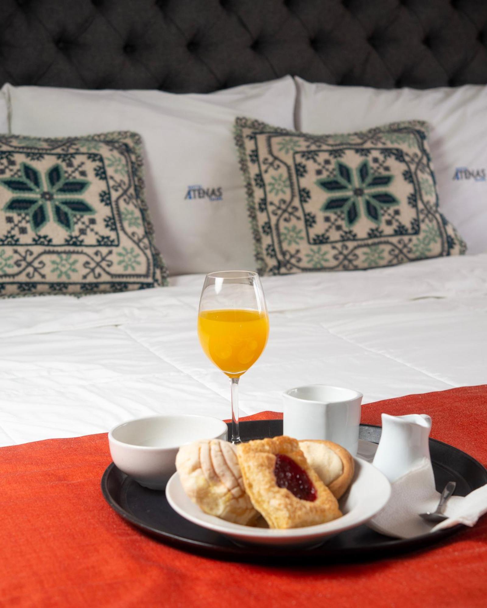 Hotel Atenas Xalapa Bagian luar foto